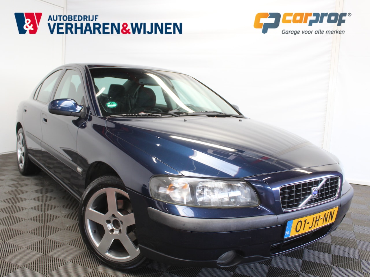 Volvo S60 - 2.4 AUTOMAAT | COMPLEET DEALERONDERHOUDEN | VASTE PRIJS - AutoWereld.nl