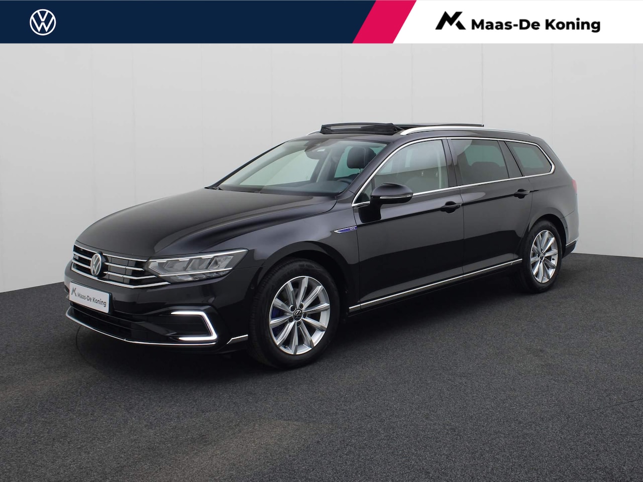 Volkswagen Passat Variant - 1.4 TSIe PHEV 160kW/218PK GTE DSG · Panoramadak · Parkeerensoren + rondom zichtcamera · St - AutoWereld.nl