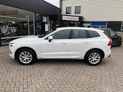 Volvo XC60 - 2.0 D4 Momentum Deze zeer complete en perfect onderhouden wordt momenteel gepoetst. Binnen