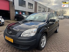 Kia Rio - 1.4 L