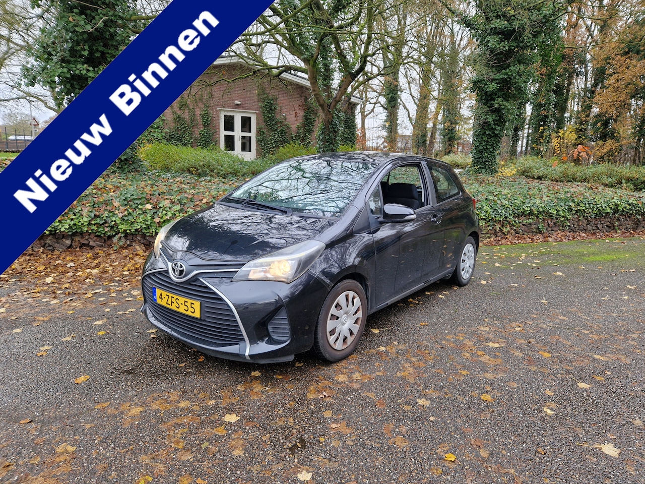 Toyota Yaris - 1.3 VVT-i AUTOMAAT, 2015, zie omschrijving! - AutoWereld.nl