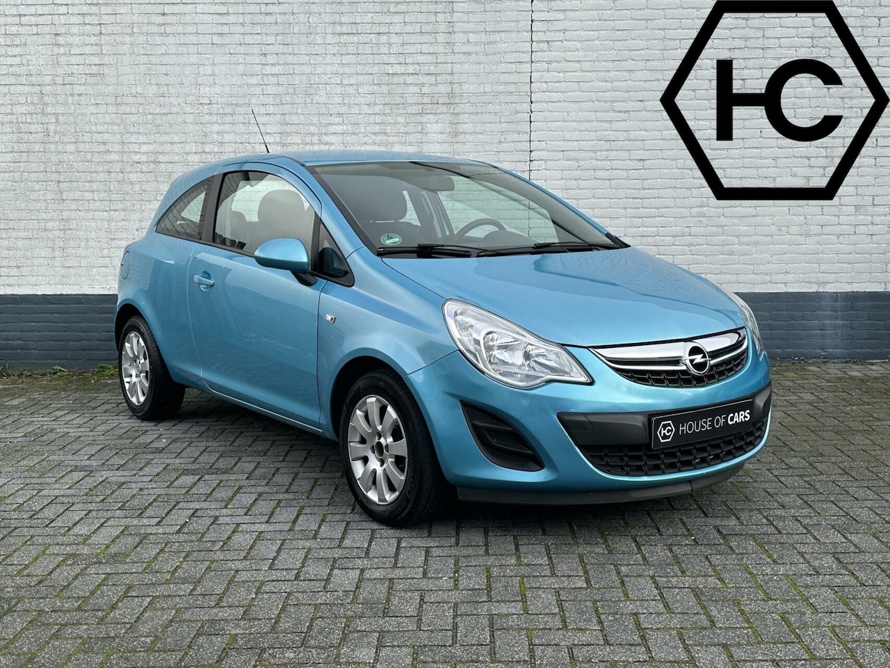 Opel Corsa - 1.4 16V Edition Airco Stuur- & Stoelverwarming - AutoWereld.nl