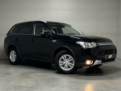 Mitsubishi Outlander - 2.0 PHEV Navi Cruise Camera Trekh. NAP