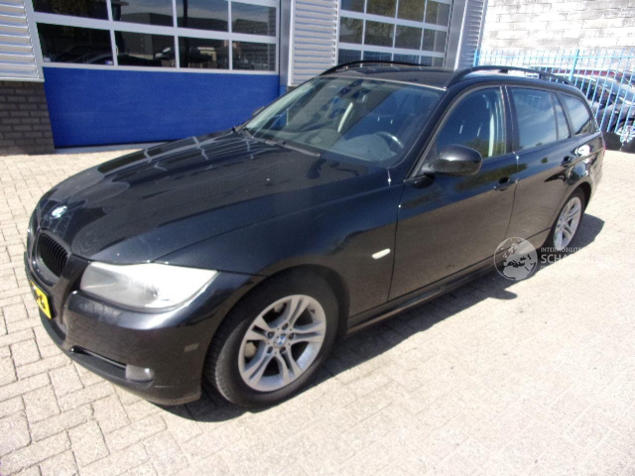 BMW 3-serie - 318i Business Line 318i BUSINESS LINE - AutoWereld.nl