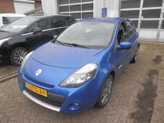 Renault Clio - 1.2 Sélection Business airco navi geen riem maar keting