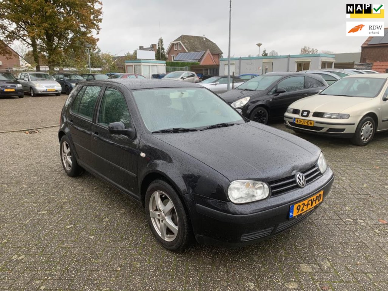 Volkswagen Golf - 1.6-16V Trendline // inruilkoopje - AutoWereld.nl