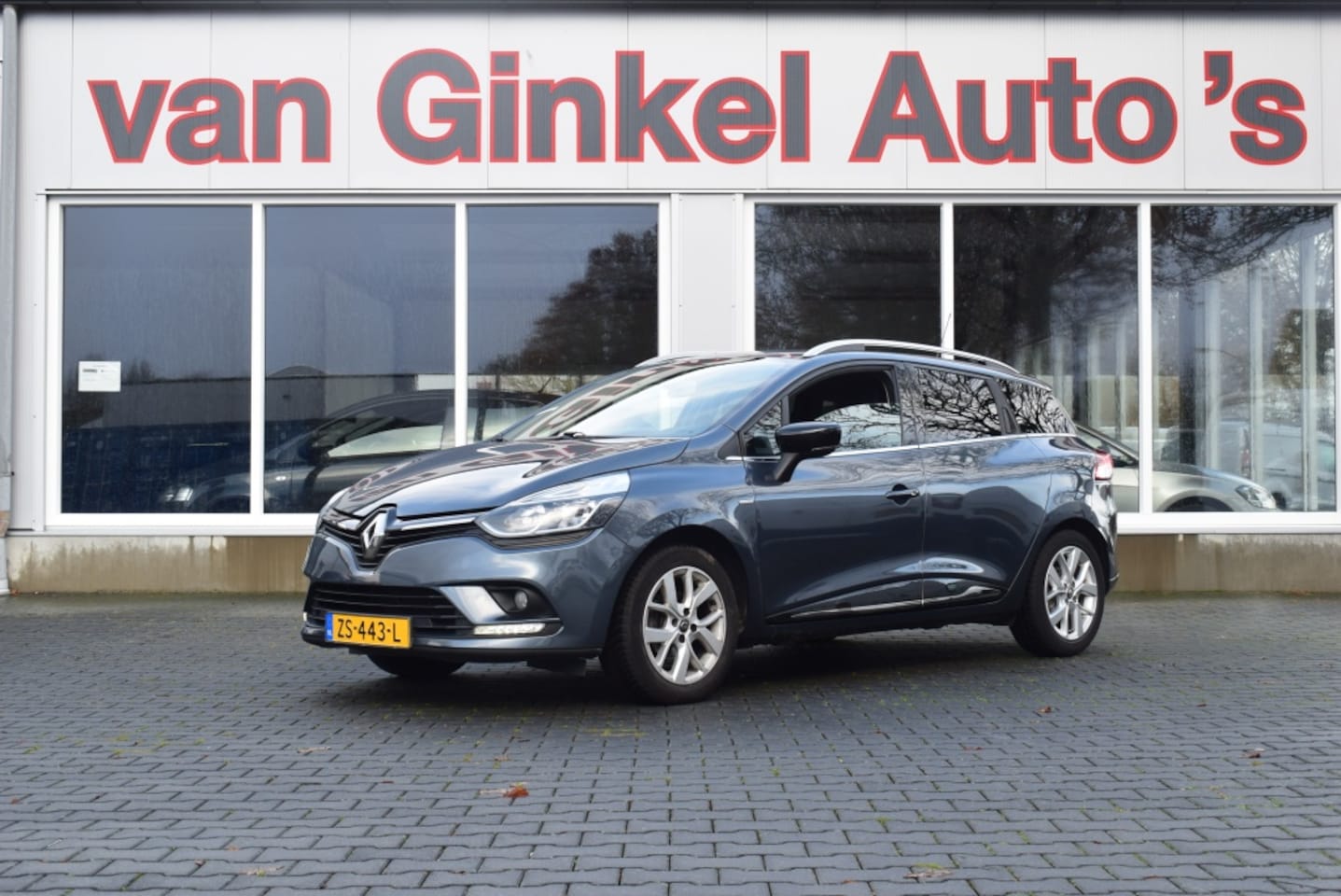 Renault Clio Estate - 0.9 TCe Limited | NAVI | Cruise | PDC | NAP - AutoWereld.nl