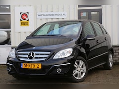 Mercedes-Benz B-klasse - 160 BlueEFFICIENCY Business Class*NL-Auto*Perfect Onderh.*Airco/16 inch Lichtmetalen wiele