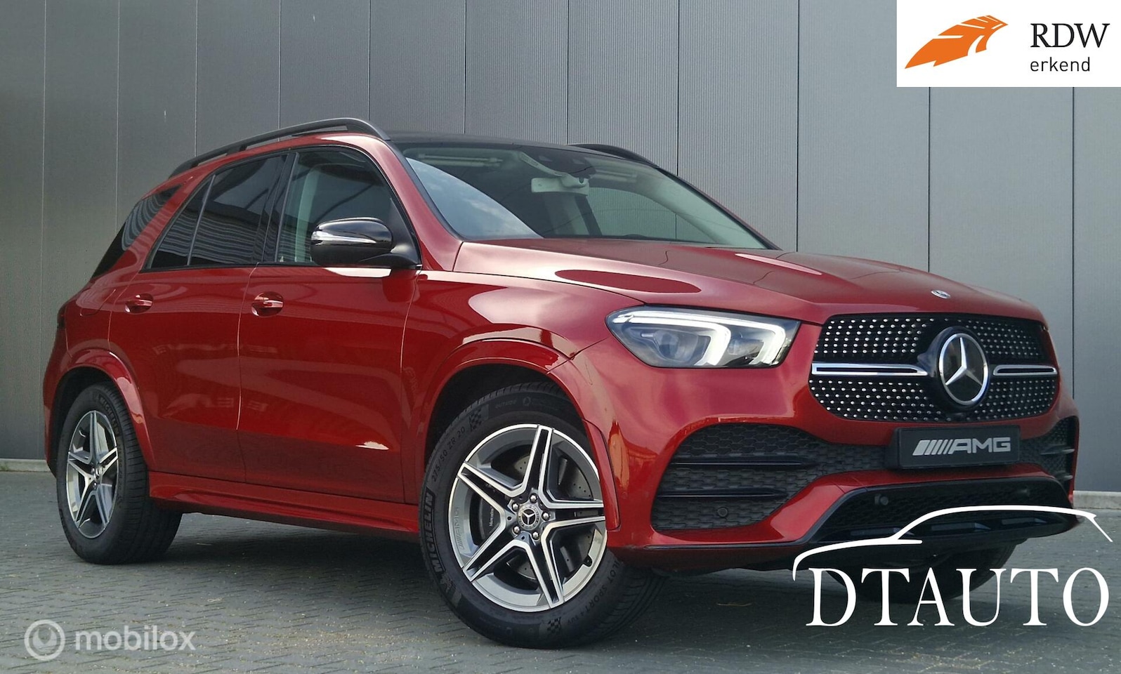 Mercedes-Benz GLE-Klasse - GLE 300 4MATIC Grijs Kenteken AMG Pano Night Burmester Distr - AutoWereld.nl