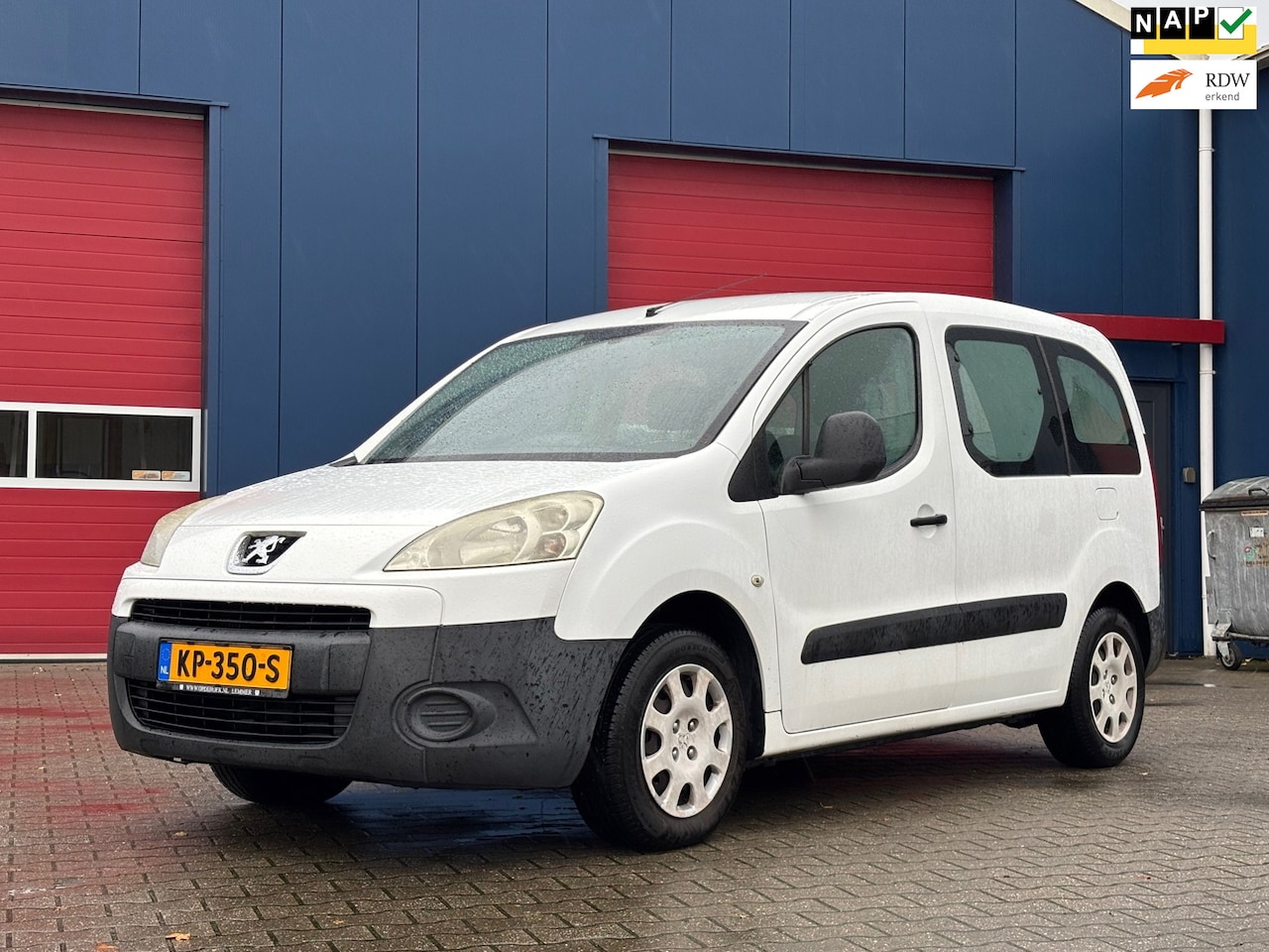 Peugeot Partner Tepee - 1.6 HDiF XR 1.6 HDiF XR - AutoWereld.nl