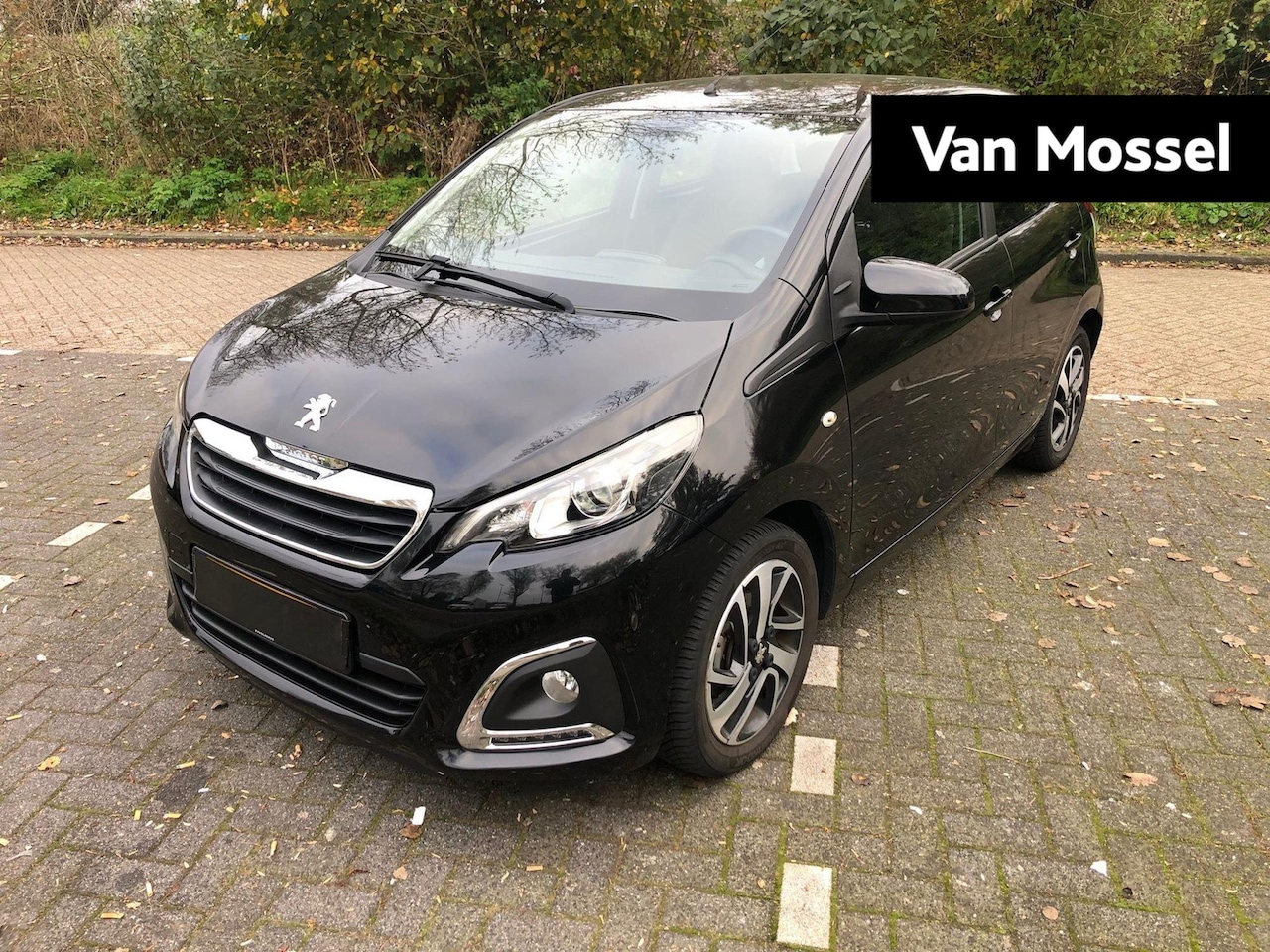 Peugeot 108 - 1.0 VTi Allure / Automaat / Achteruitrijcamera / Keyless Start / All-Season Banden - AutoWereld.nl