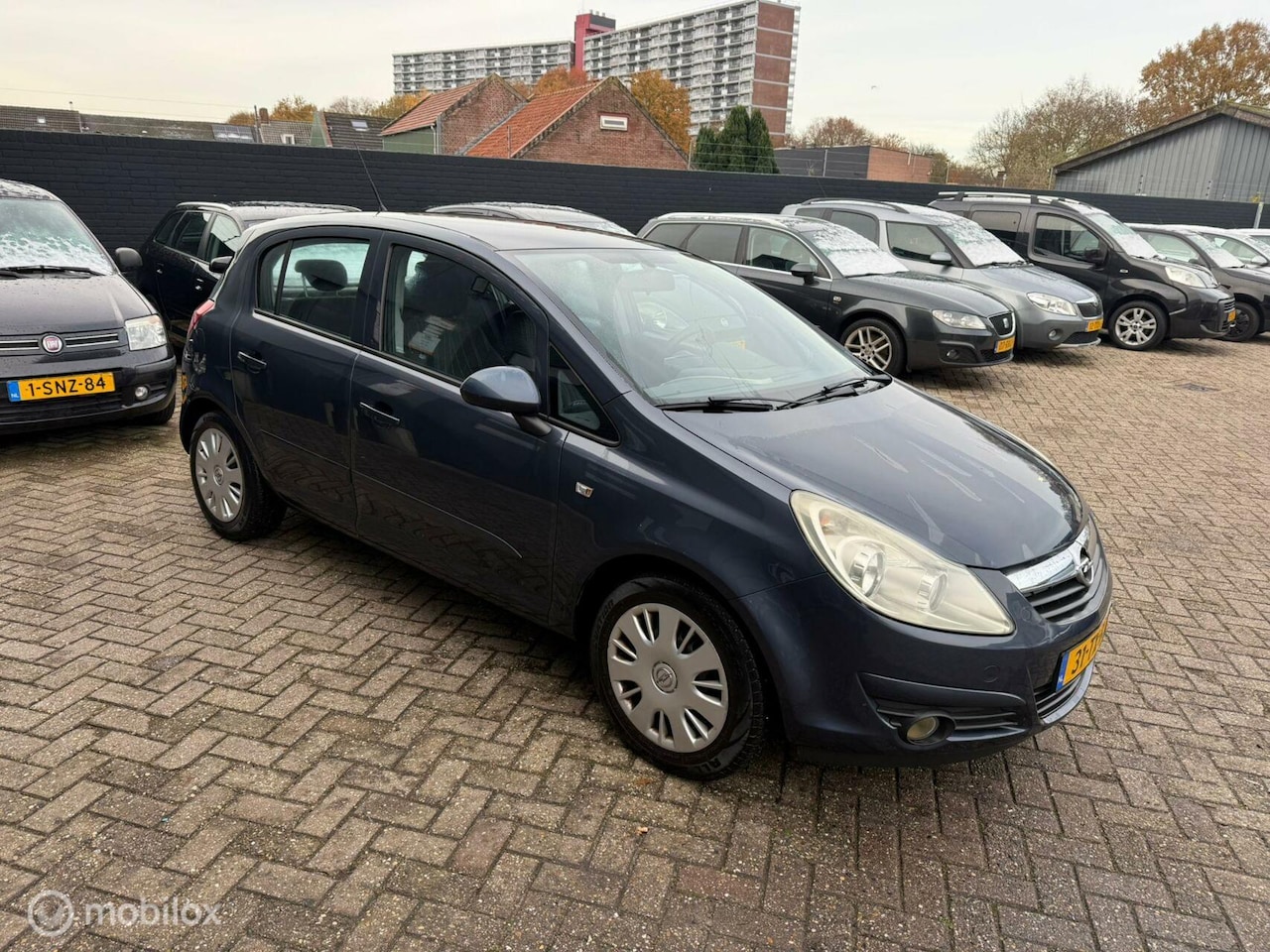 Opel Corsa - 1.4-16V Business. motor en schakeld perfeckt. - AutoWereld.nl