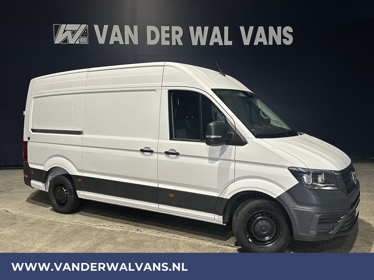 Volkswagen Crafter - 2.0 TDI 141pk L3H3 L2H2 Euro6 Airco | Camera | Apple Carplay | Android Auto Parkeersensore - AutoWereld.nl