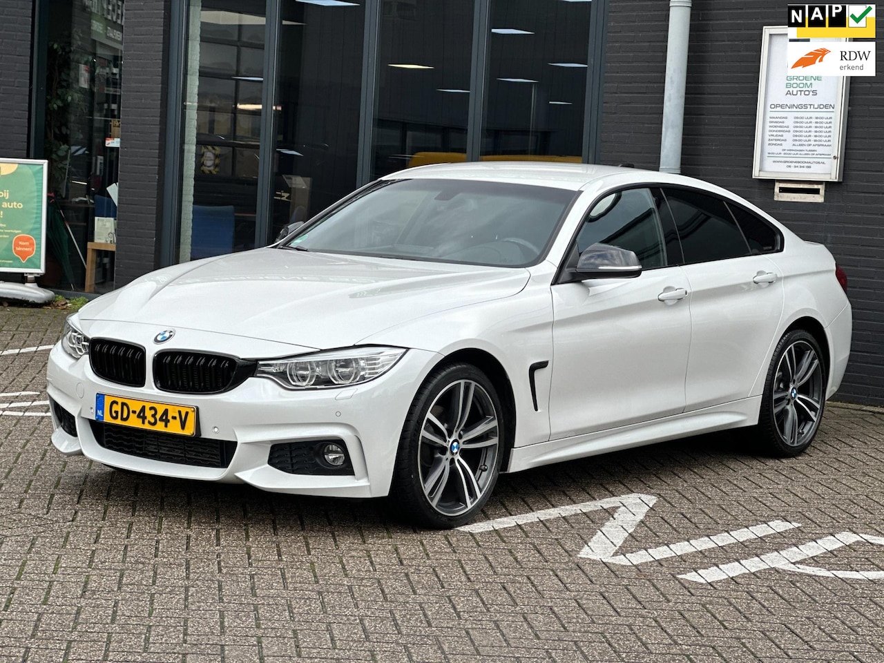 BMW 4-serie Gran Coupé - 420i xDrive High Executive/M-PAKKET/2E EIG/CAMERA/LEDER/NL-AUTO NAP!! - AutoWereld.nl