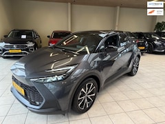 Toyota C-HR - 1.8 Hybrid 140 Dynamic / ACHTERUITRIJCAMERA / CARPLAY