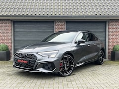 Audi A3 Sportback - 45 TFSIe S Line Competition Pano B+O Leder Matrix Led