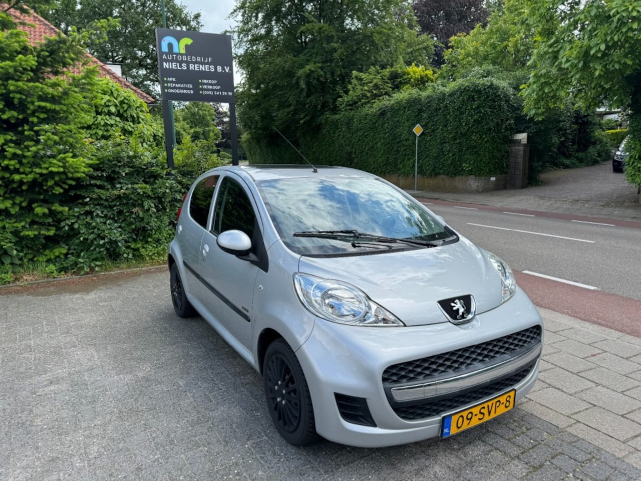 Peugeot 107 - Sportium/Open dak - AutoWereld.nl