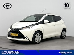 Toyota Aygo - 1.0 VVT-i x-play | Airco | Centrale deurvergrendeling met afstandsbediening |