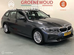 BMW 3-serie Touring - 318i Sportline Automaat Sportstoelen