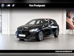 BMW 2-serie Active Tourer - 220i | M Sport | Stoelverwarming | Comfort Access | Parking Assistant | Trekhaak |