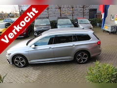 Volkswagen Passat Variant - 2.0 TSI R-Line Business + 14.000 KM