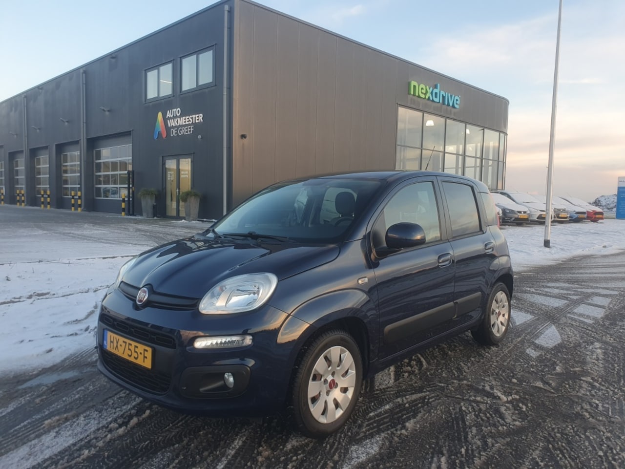 Fiat Panda - 1.2 69 pk Lounge pack - AutoWereld.nl