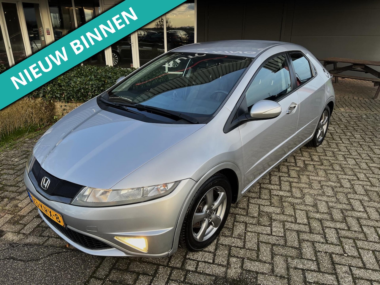 Honda Civic - 1.4 Sport AUT/ECC/CRUISE/LED/LEDER/PDC/LMV - AutoWereld.nl