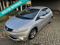 Honda Civic - 1.4 Sport AUT/ECC/CRUISE/LED/LEDER/PDC/LMV