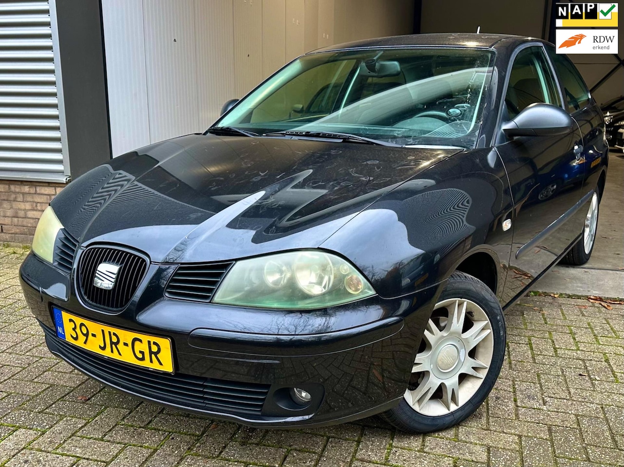 Seat Ibiza - 1.4-16V Sport 3-drs lees tekst - AutoWereld.nl