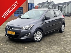 Hyundai i20 - 1.2i i-Drive, weinig km, 1 jaar Bovag garantie