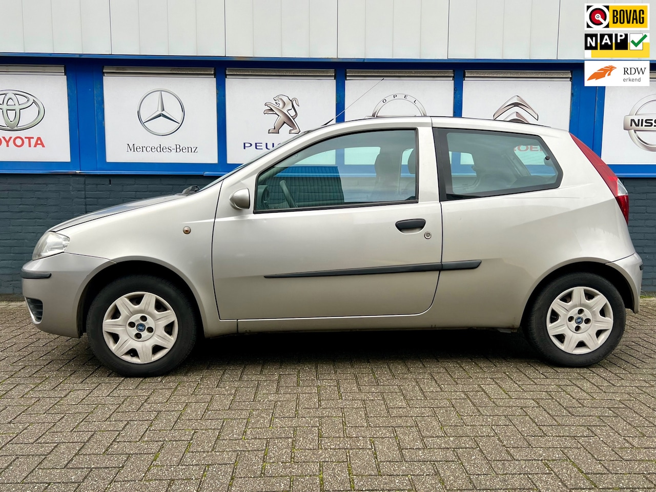 Fiat Punto - 1.2 Dynamic 06-2004 NWE.APK 995EU - AutoWereld.nl