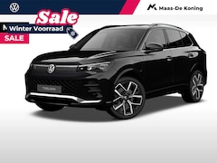 Volkswagen Tiguan - R-Line-Edition 1.5 eHybrid 150 kW / 204 pk SUV 6 v · Black style pakket · Comfort pakket ·