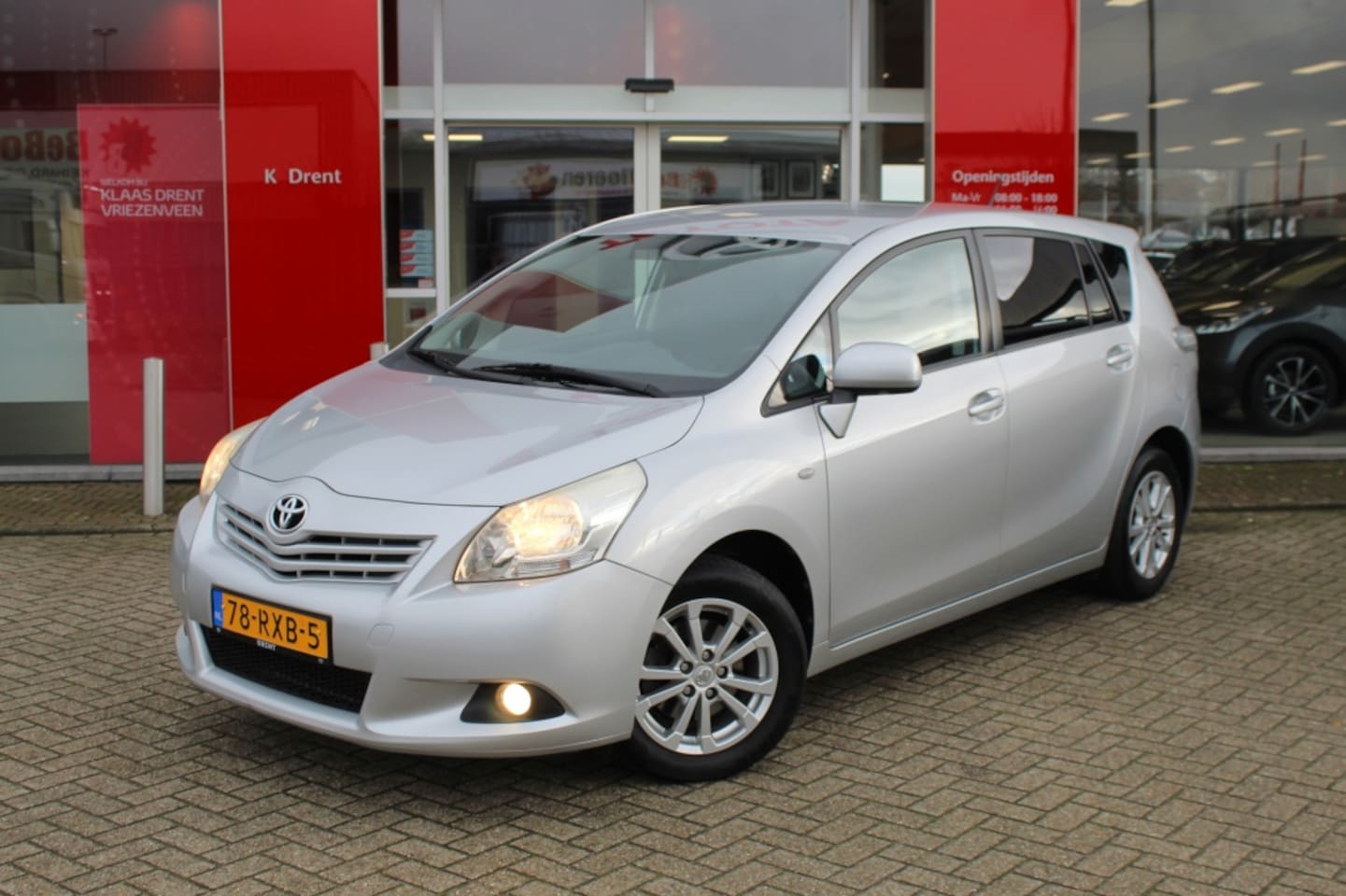 Toyota Verso - 1.8 VVT-i Aspiration | Trekhaak | 1500kg Trekgew. | Cruise Contr - AutoWereld.nl