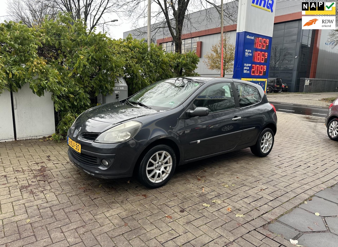 Renault Clio - 1.6-16V Dynamique Comfort Airco Achteruit Camera apk - AutoWereld.nl