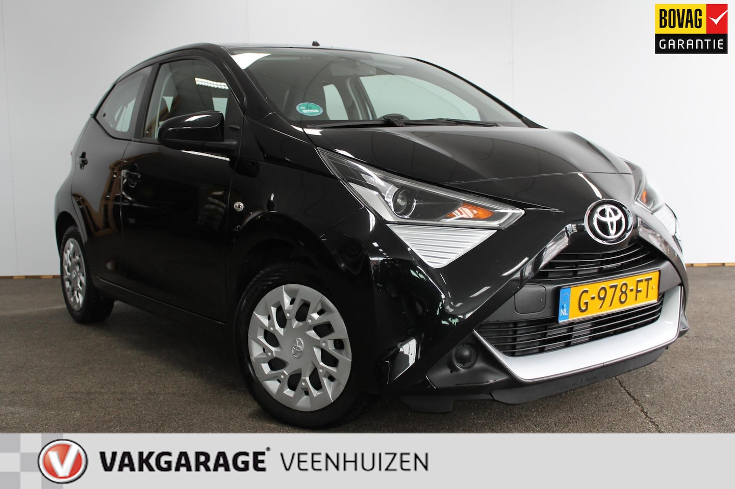 Toyota Aygo - 1.0 VVT-i x-play limited|Rijklaar prijs|Navi|Camera - AutoWereld.nl