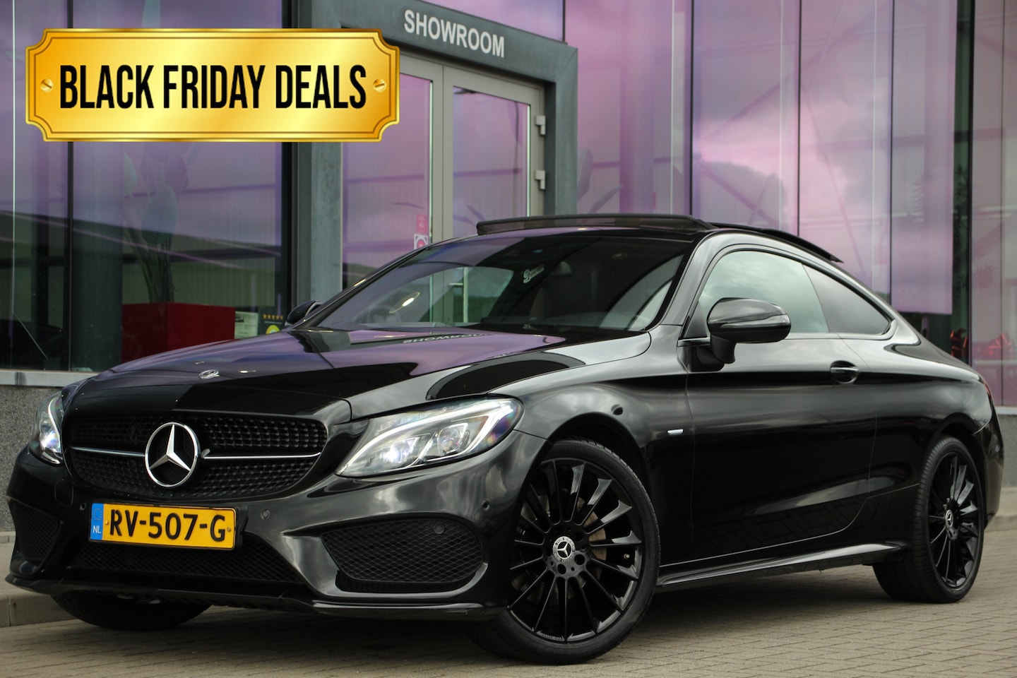 Mercedes-Benz C-klasse Coupé - 180 Premium Night Edition | AMG | Pano | 19'' Black Friday Deals! - AutoWereld.nl