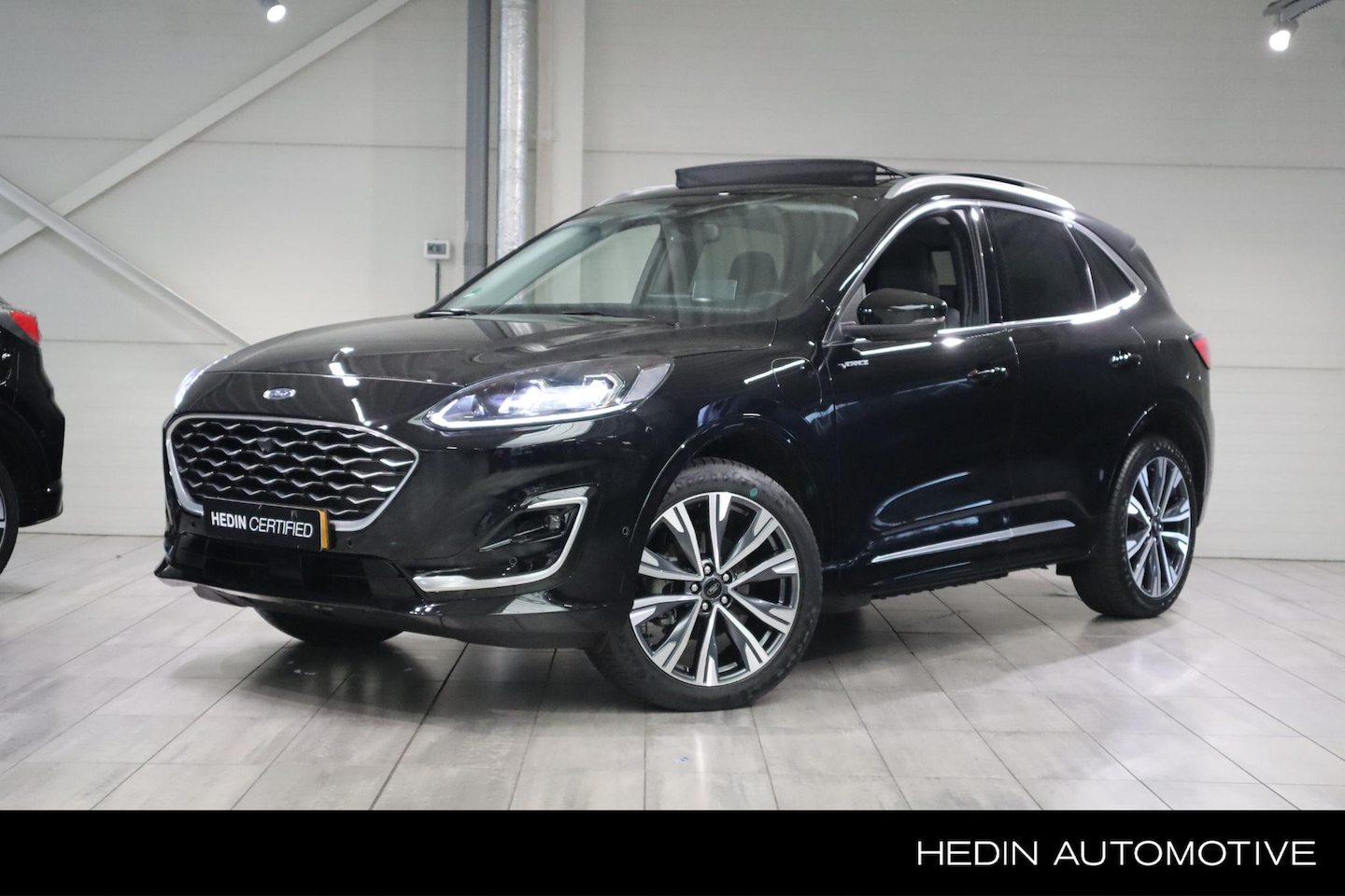 Ford Kuga - 2.5 PHEV Vignale | Panoramadak | Driver Assistance | Winter Pack | Technology Pack | 20" - AutoWereld.nl