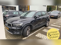 Volvo XC40 - 2.0 T4 Momentum | Automaat | Adaptieve cruisecontrol | Achteruitrijcamera