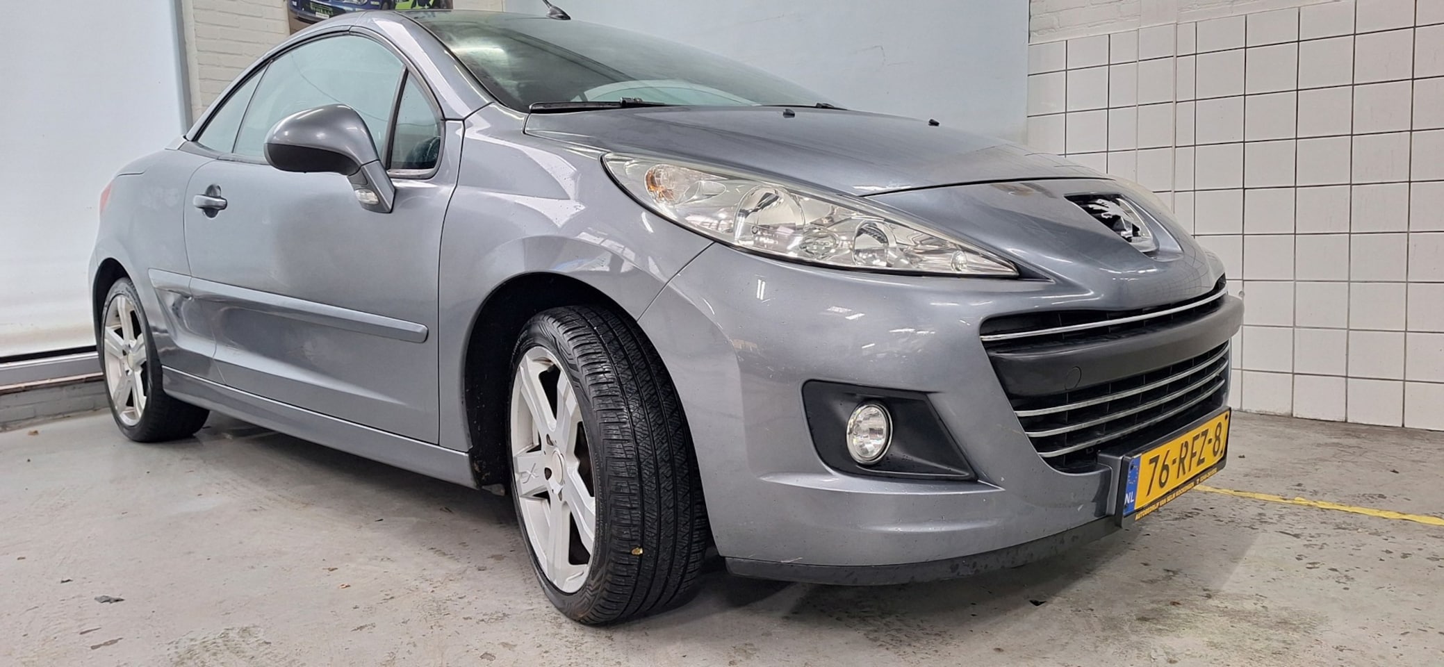 Peugeot 207 CC - 1.6 VTi 1.6 VTi - AutoWereld.nl