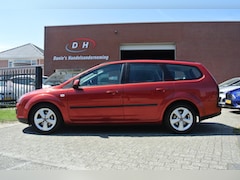 Ford Focus Wagon - 1.6-16V Futura airco inruil mogelijk nap