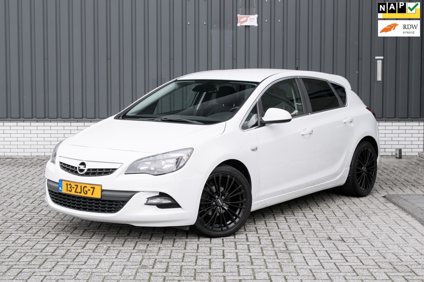 Opel Astra - 1.4 Turbo GT *Volledig Onderhouden* - AutoWereld.nl