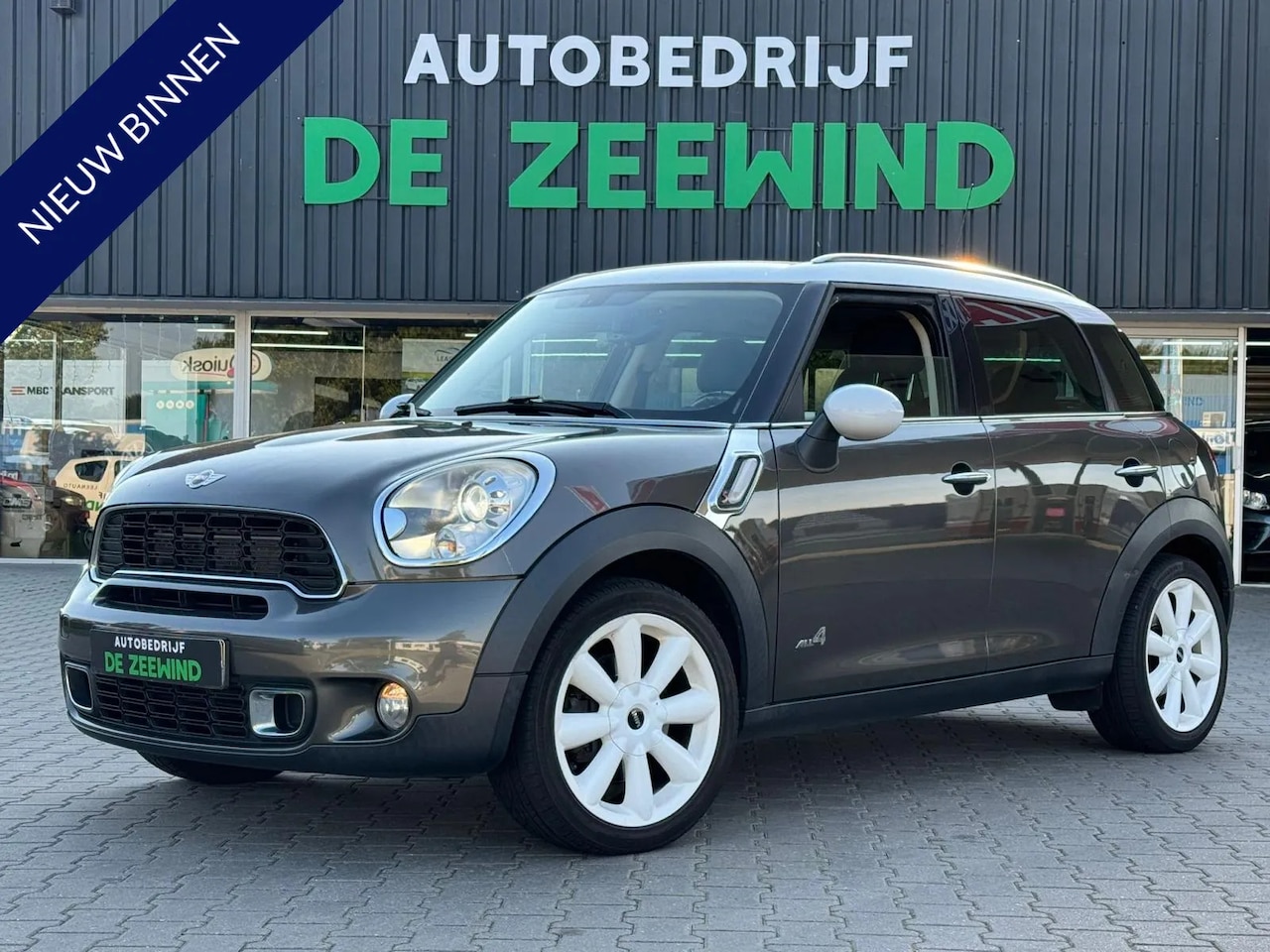 MINI Countryman - 1.6 Cooper S ALL4 Chili Mini 1.6 Cooper S ALL4 Chili - AutoWereld.nl