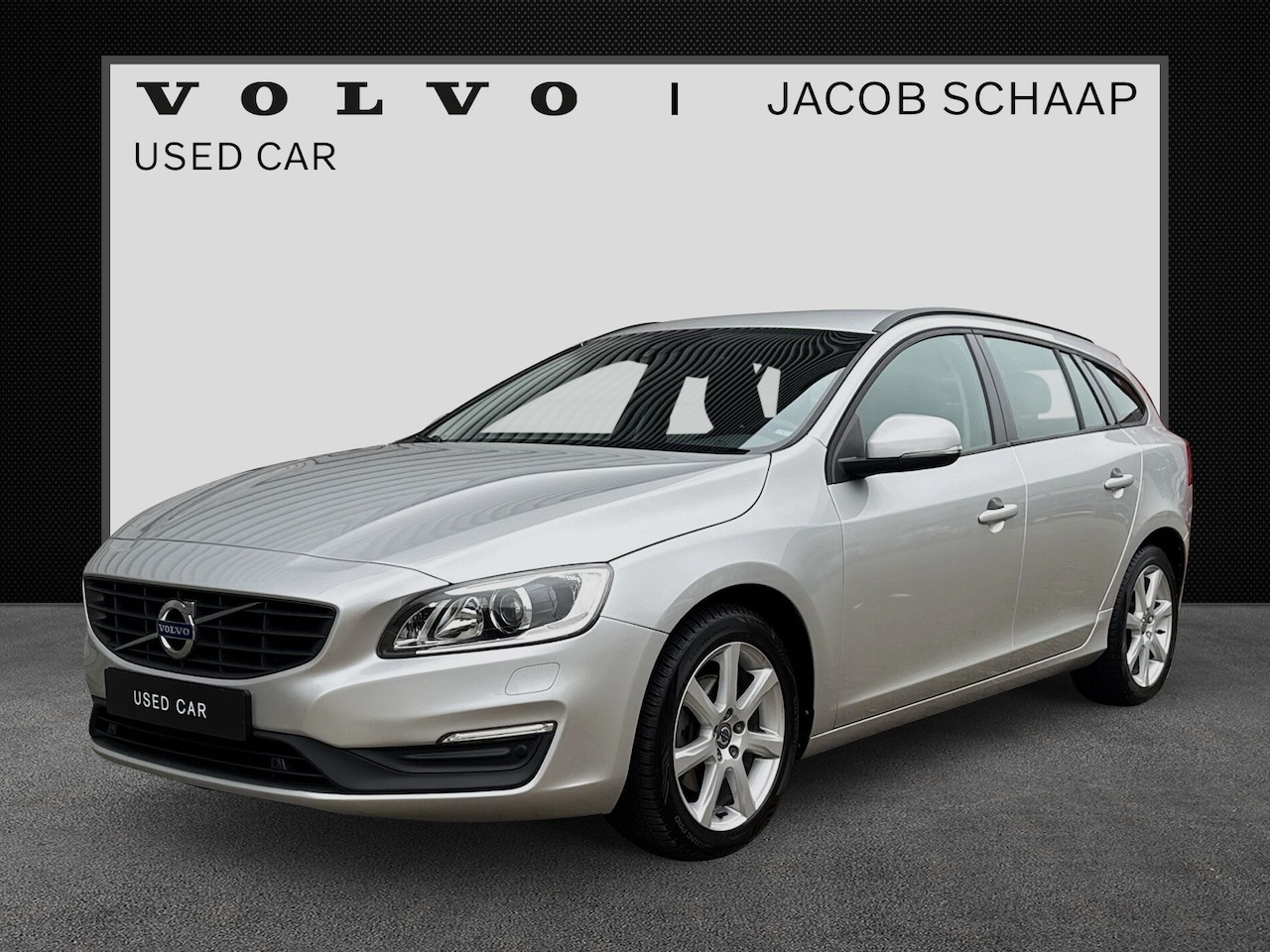 Volvo V60 - 2.0 D3 Momentum / Elektrisch verstelb. stoel met geheugen  / Sensoren vóór & achter / Bi-X - AutoWereld.nl