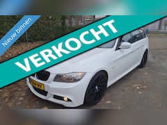 BMW 3-serie Touring - 320i Luxury Line