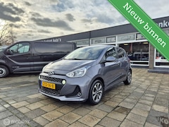 Hyundai i10 - 1.2i Automaat, LED, Clima, Keyless, PDC, Stoelvw