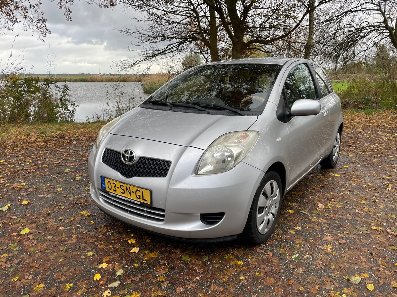 Toyota Yaris - 1.3 VVTi Sol - AutoWereld.nl