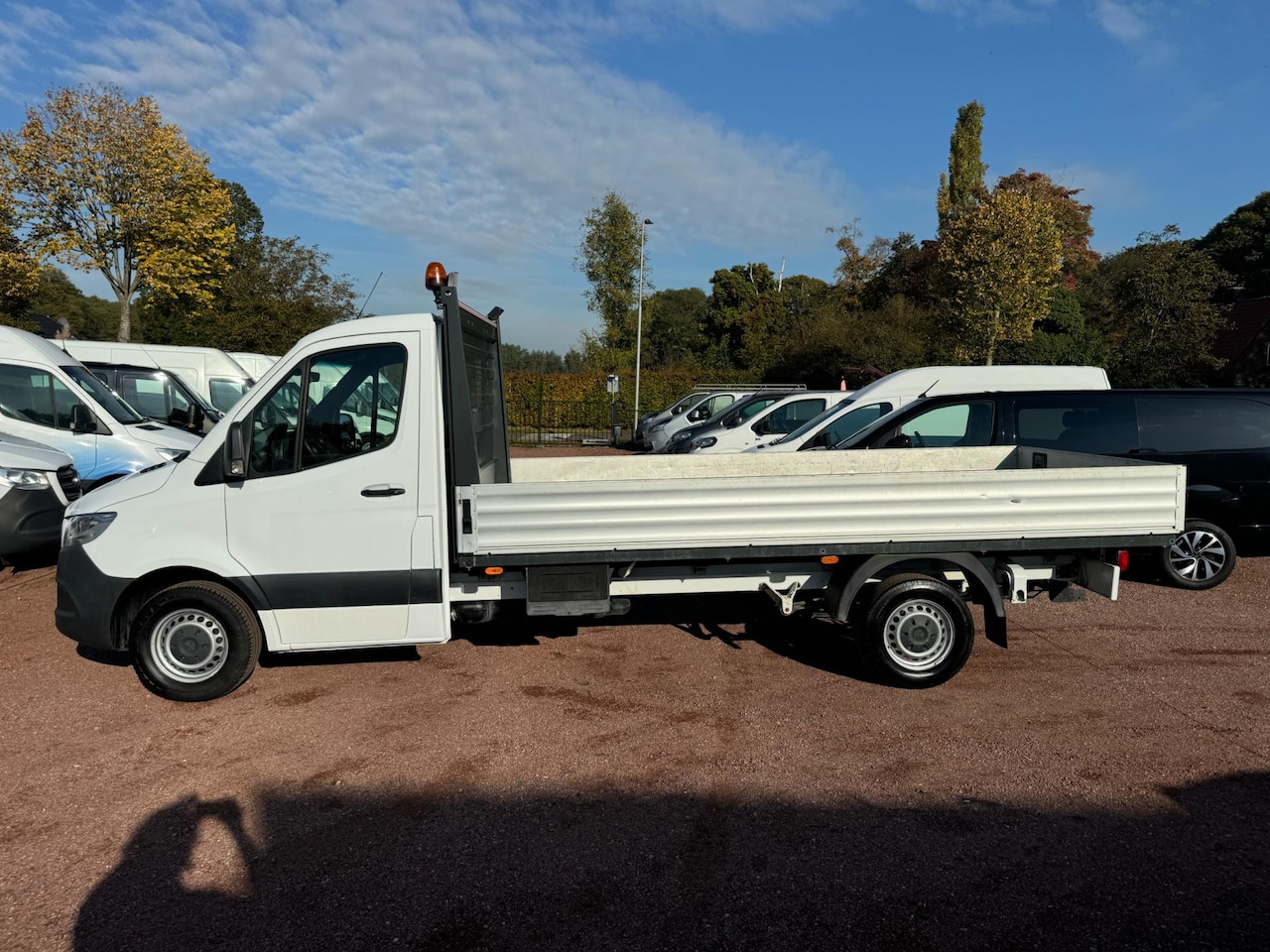 Mercedes-Benz Sprinter - 314 CDI Open laadbak 4.30m 3.5T Trekhaak Pick-up Pritsche - AutoWereld.nl