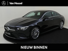 Mercedes-Benz CLA-Klasse - 200 AMG Line 19 inch multispaak / Parkeer Camera / Stoelverwarming / Elektr. Spiegels