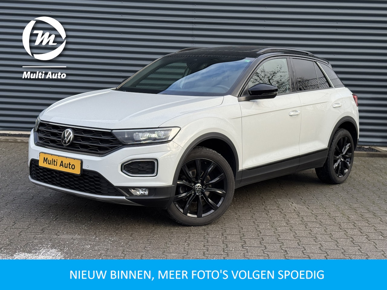 Volkswagen T-Roc - 1.5 TSI Sport DSG Panoramadak | Adaptive Cruise | Camera | Apple Carplay - AutoWereld.nl