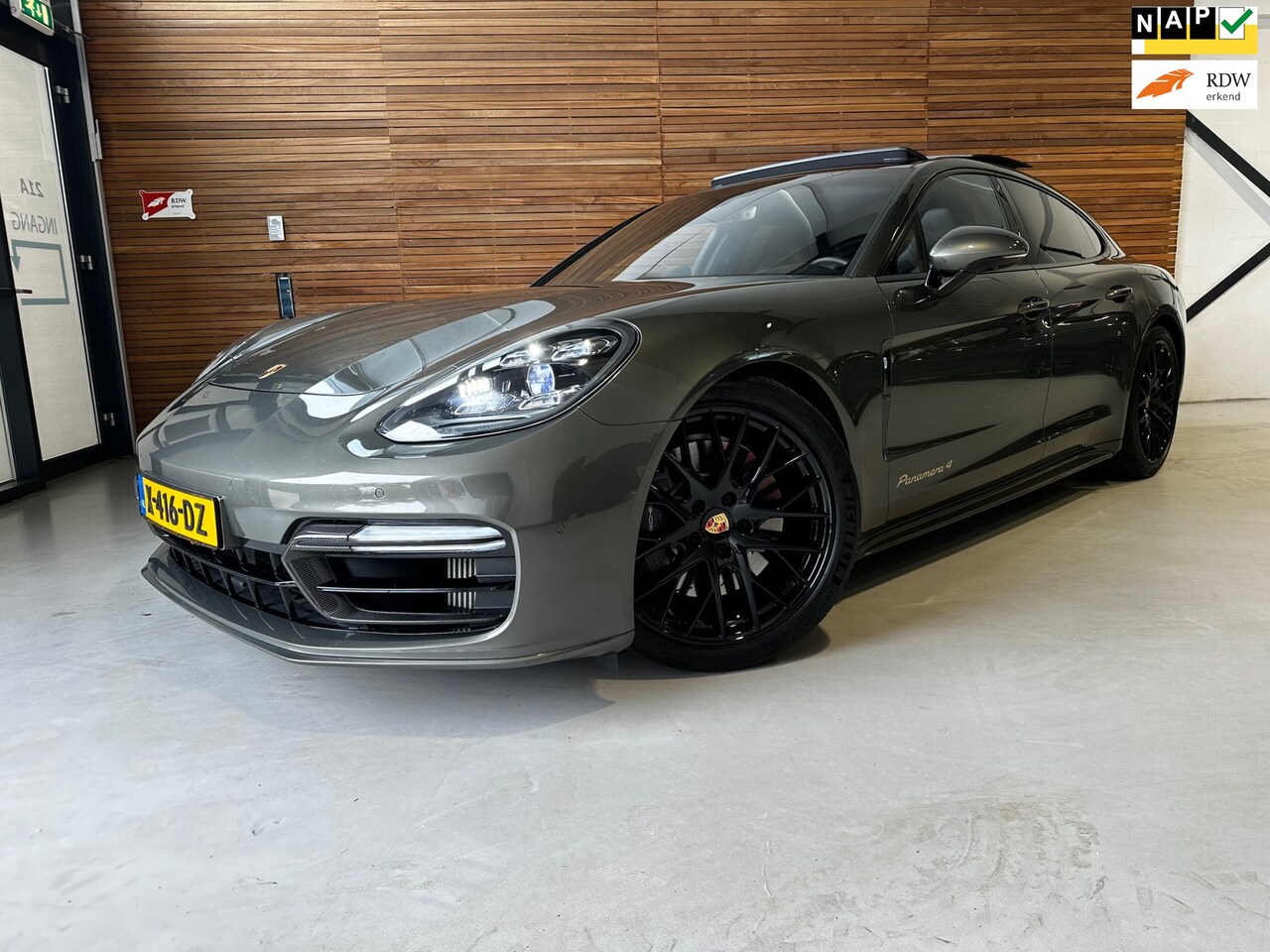 Porsche Panamera - 2.9 4 E-Hybrid | FaceLift! | Matrix led PDLS+ | Carbon Pack | Sportchrono | PASM | Pano | - AutoWereld.nl